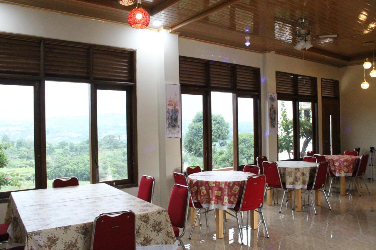 Villa Bukit Berkat Bogor Exteriör bild
